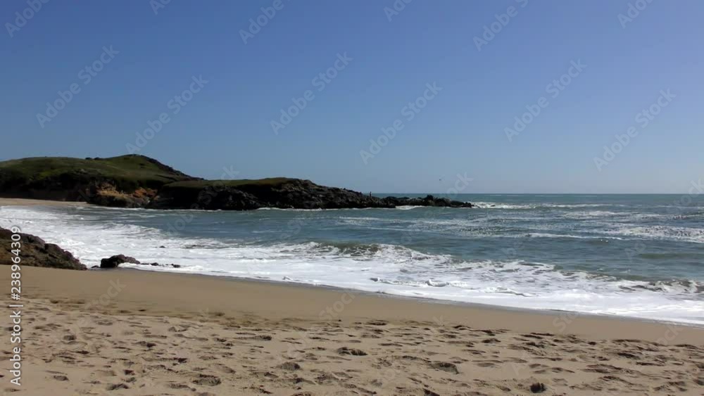 The Pacific Ocean at Half Moon Bay State Beach, Santa Cruz County, California, USA, 2018 The Pacific Ocean at Half Moon Bay State Beach, Santa Cruz County, California, USA, 2018