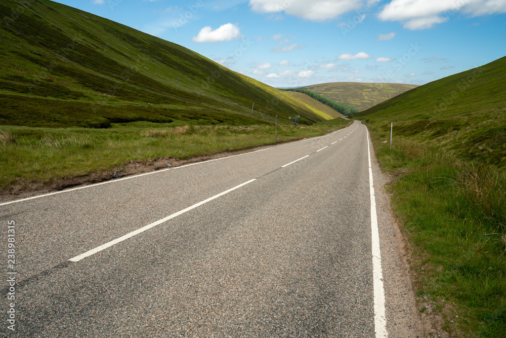 Fototapeta premium Scotland Open Road in the Highland Hills
