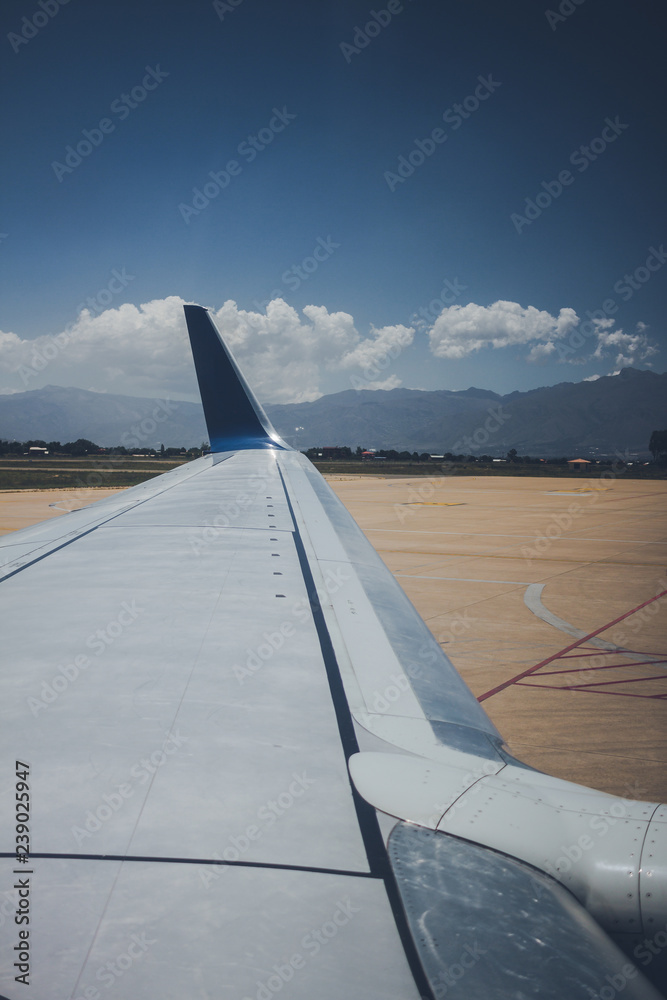 view of wing of an airplane