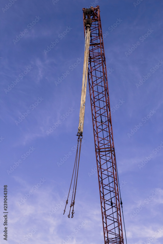 Lifting Crane