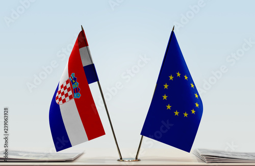 Foto Flags of Croatia and European Union