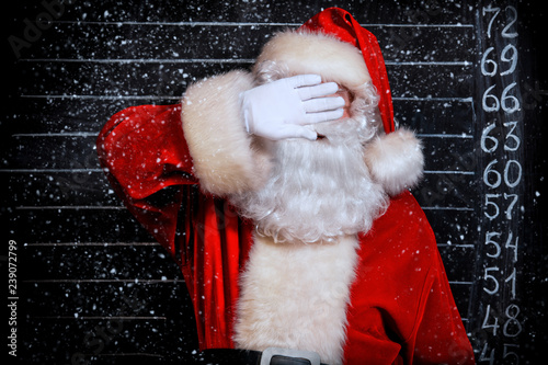 Photos covering face santa