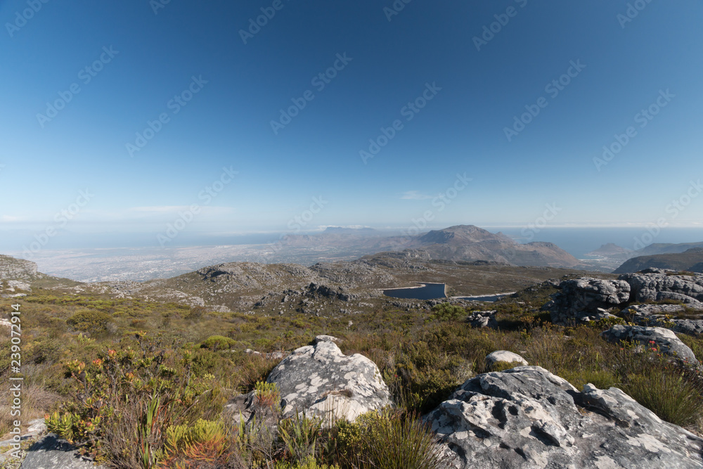 Aussicht vom Tafelberg in Südafrika