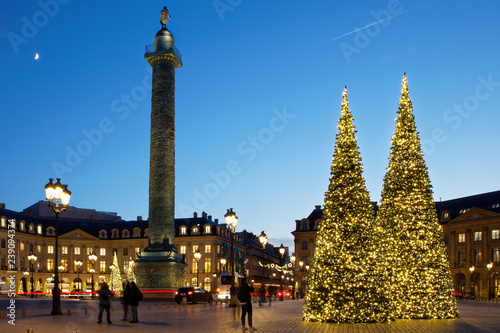 Canvas Print Paris, France - December 13, 2018: Place Vendôme with christmas trees in Paris