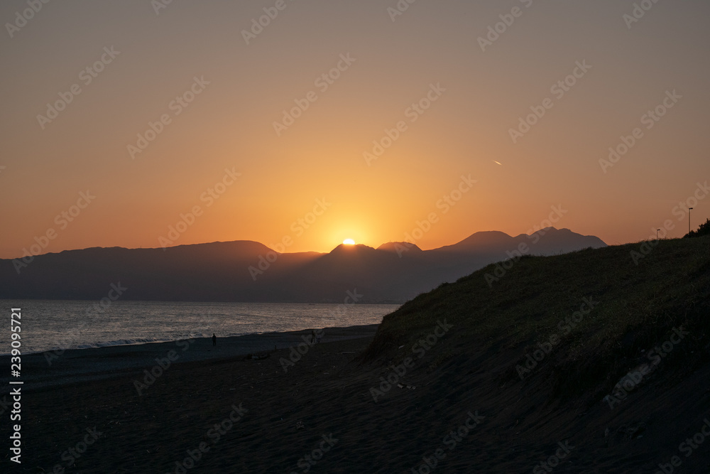 大磯海岸の夕陽3