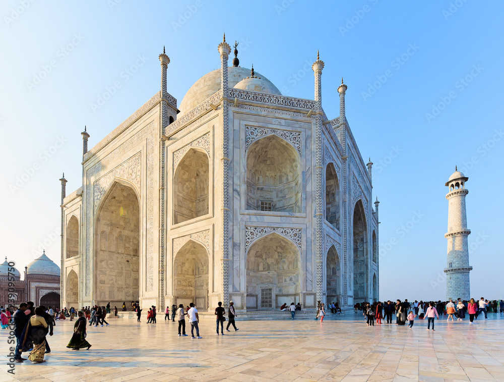Side view of fabulous Taj Mahal in India