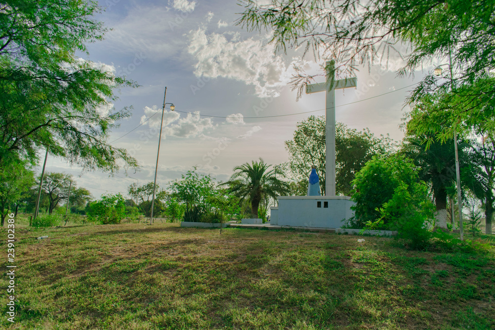 Obraz premium Monumento a Virgen