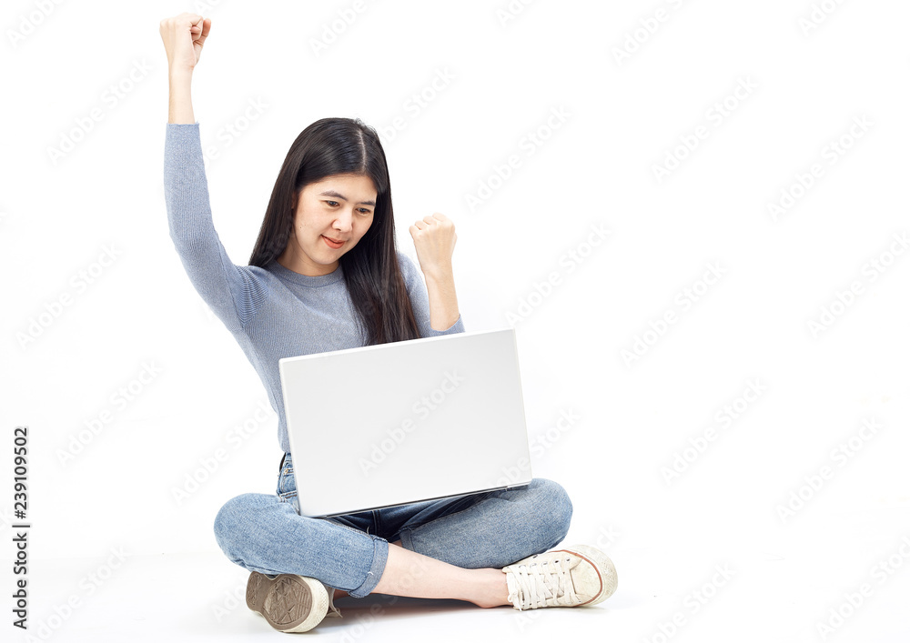 woman sitting floor holding laptop woman sitting floor holding laptop