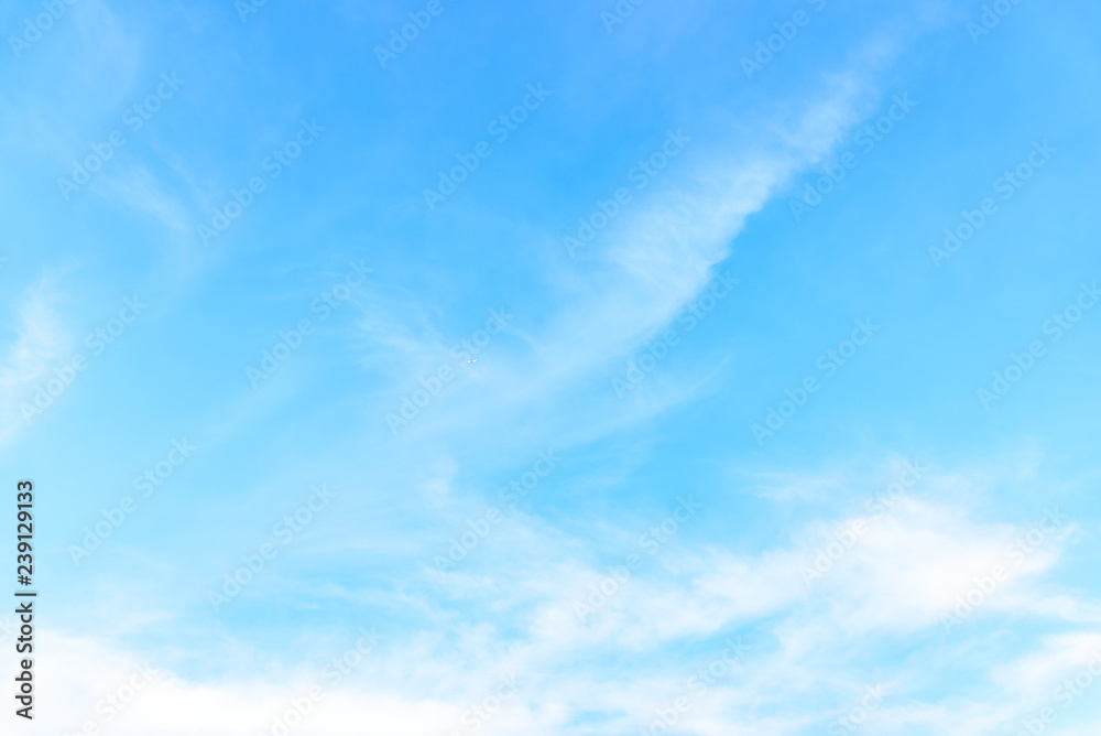 Obraz premium The nature of blue sky with cloud in the morning.