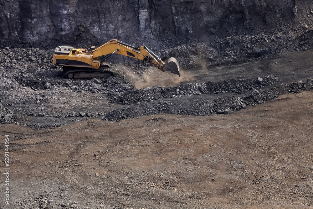 Manganese Mining and processing Manganese Mining and processing