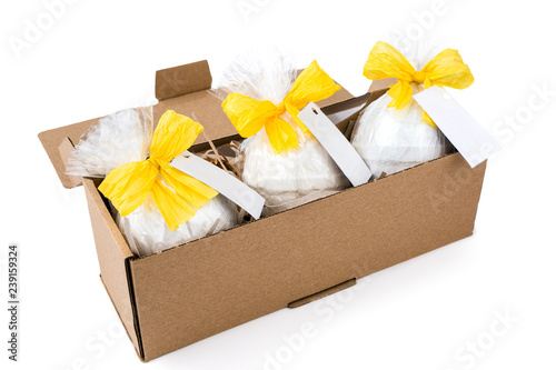Fotografi Gift set with cellophane wrapped  aromatherapy bath bombs, decorated with yellow