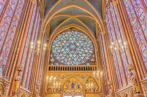 Paris Sainte-Chapelle Fensterfront