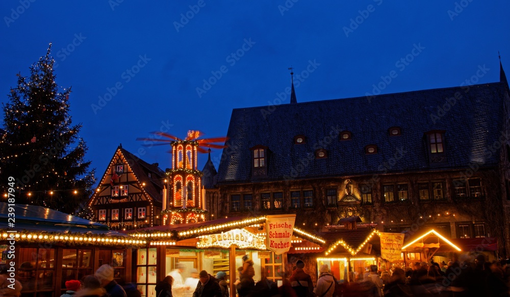 Naklejka premium Weihnachtsmarkt in Quedlinburg