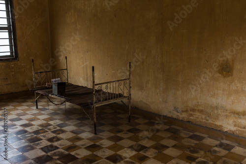 Recuerdo de torturas. Tuol Sleng. Camboya.  photo