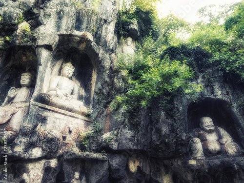 Feilai Feng grottoes photo