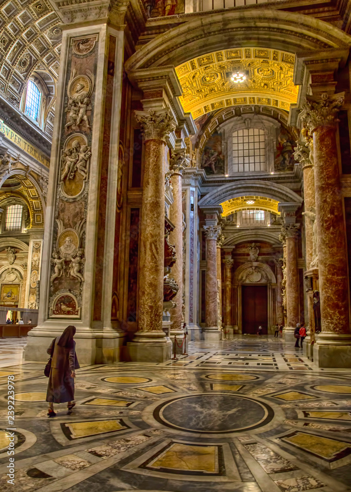 Fototapeta premium interior of italian cathedral