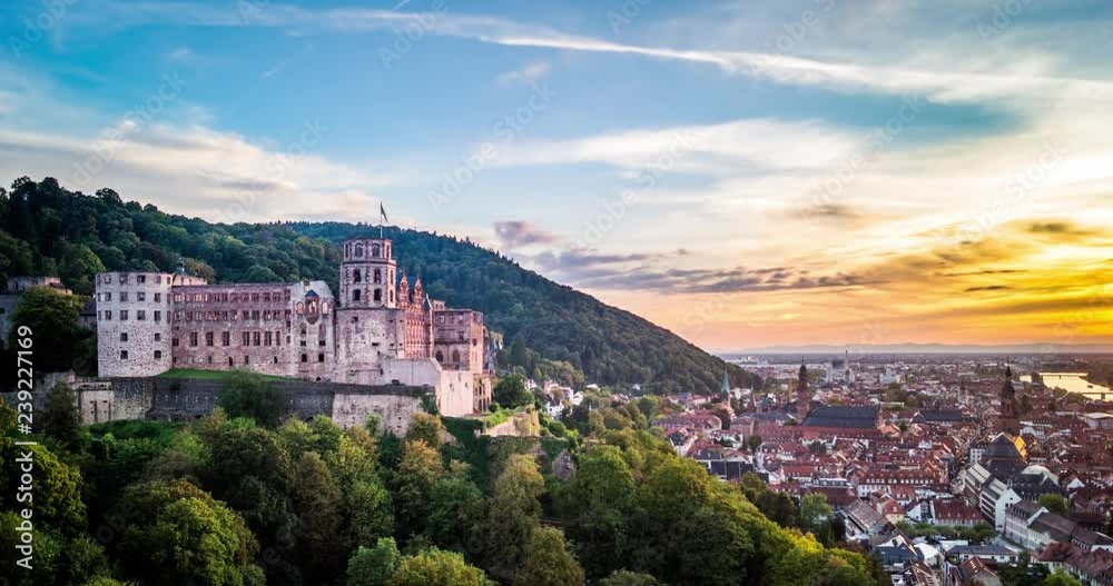 Sonnenuntergang Timelapse mit Schloss 4k
