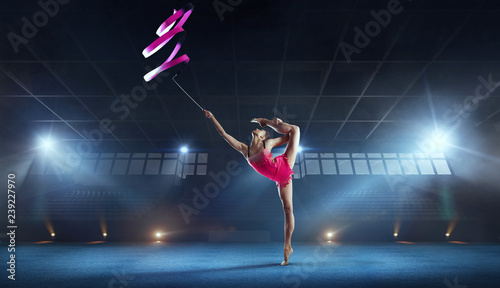 Rhythmic gymnastics © VIAR PRO studio
