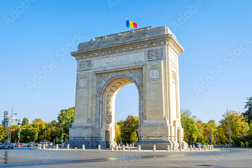 Triumphal Arch in Bucharest 3