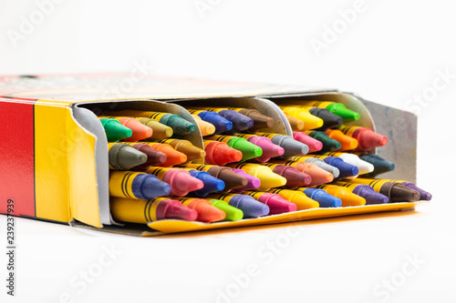 48 Count Crayon Box