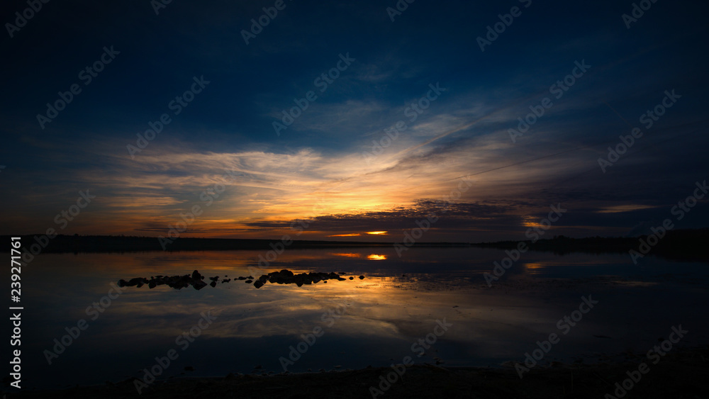 Obraz premium Sonnenuntergang am See