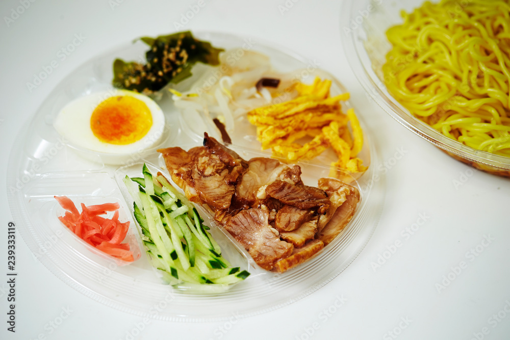 Hiyashi chuka, Japanese cold ramen noodle 