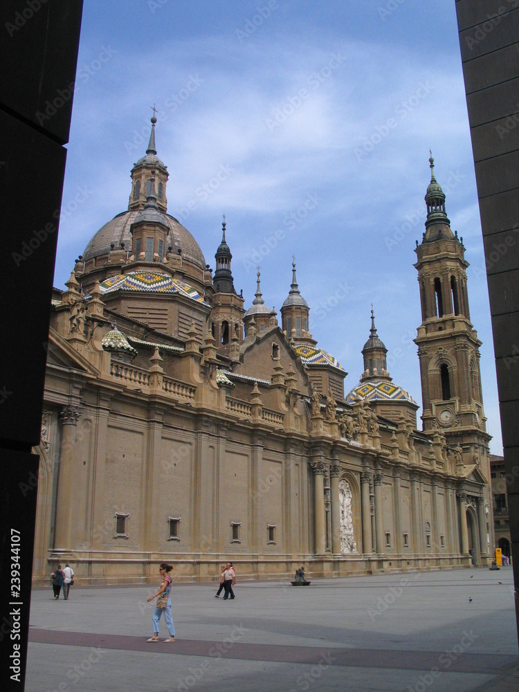 Fototapeta premium Zaragoza. El Pilar. Aragon,Spain