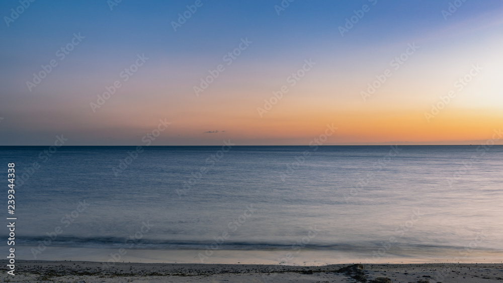 Obraz premium sunset on beach