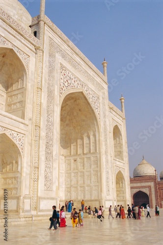 The Taj Mahal, built by the Moghul emperor Shah Jehan (Jahan) for his wife Mumtaz Mahal, Agra, Uttar Pradesh, India photo