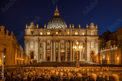 Basilica di San Pietro in the evening, Rome, Vatican, Italy