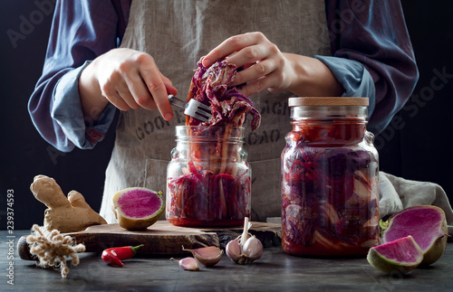 Canvastavla Cabbage kimchi in glass jar
