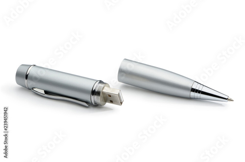 Silver metal pen transformer: pen and USB flash.