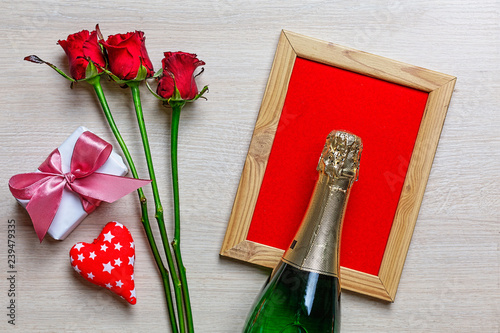 Valentine's Day, Champagne, hearts, gift box, decoration, card,