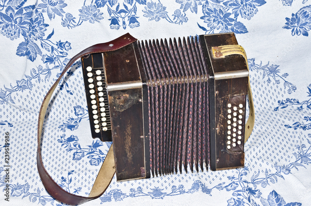 Old accordion deals