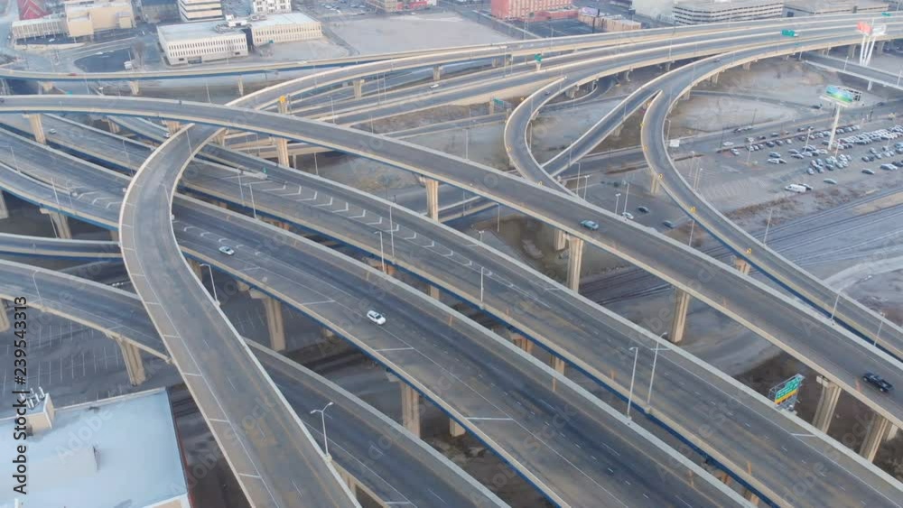 Aerial view of highway in american city at dawn. Downtown Milwaukee, Wisconsin, United States. Drone shots, from above
Aerial view of highway in american city at dawn. Downtown Milwaukee, Wisconsin, United States. Drone shots, from above
