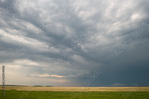 Textured storm cloud close to the ground during a storm.