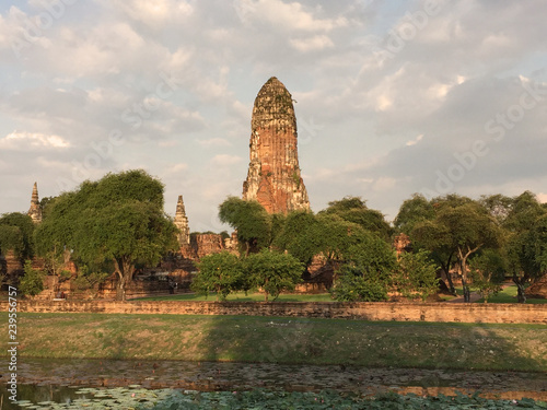 Parque historico de Ayutthaya, Tailandia photo