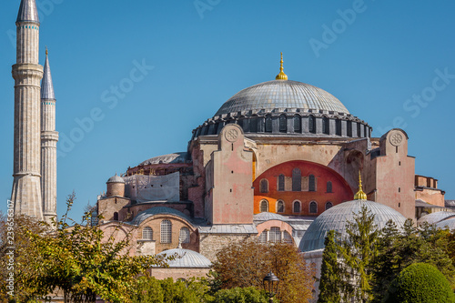Canvas Print Facade of Hagia Sofia and its refulgent