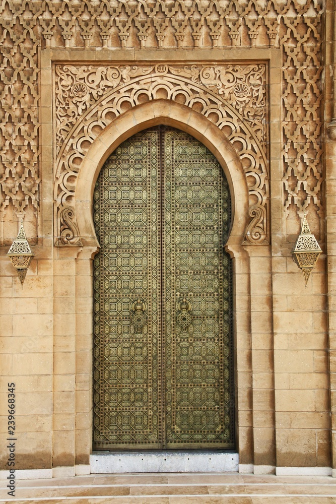 Puerta de arte y arquitectura árabe, islámica. foto de Stock | Adobe Stock