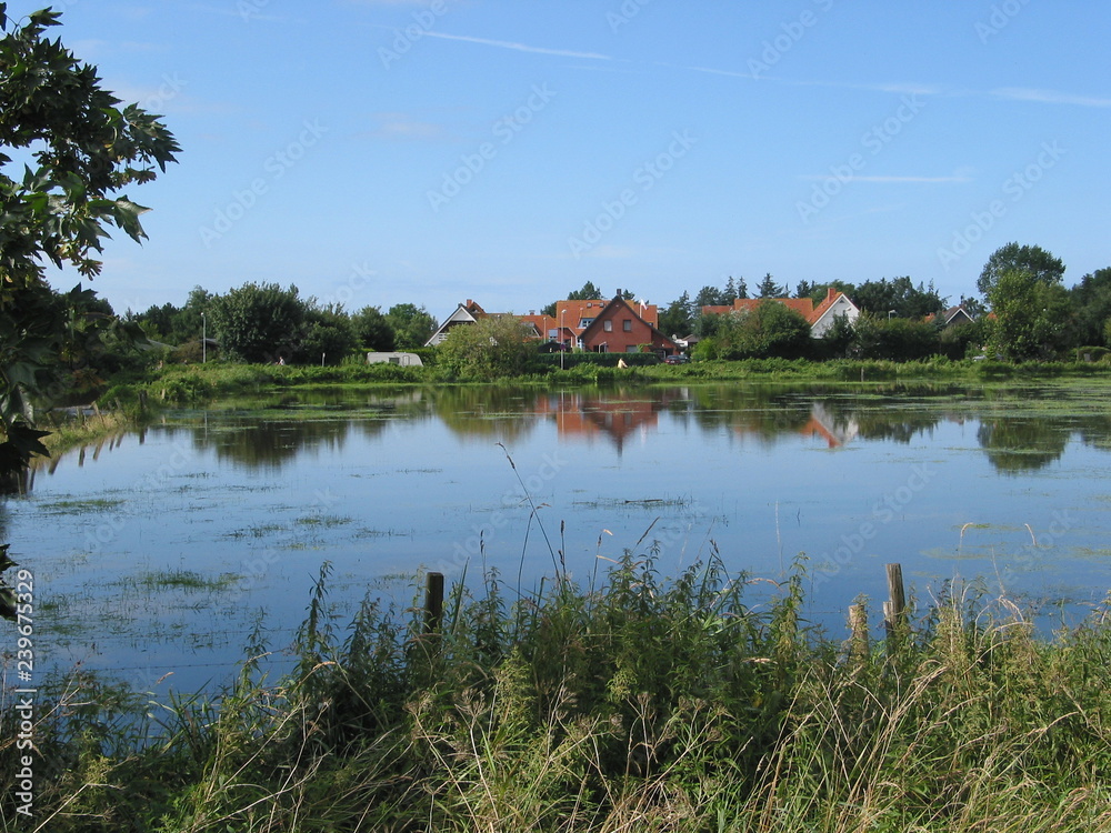 Obraz premium überflutete Wiesen und Äcker / Landunter in Heidkate / Ostsee