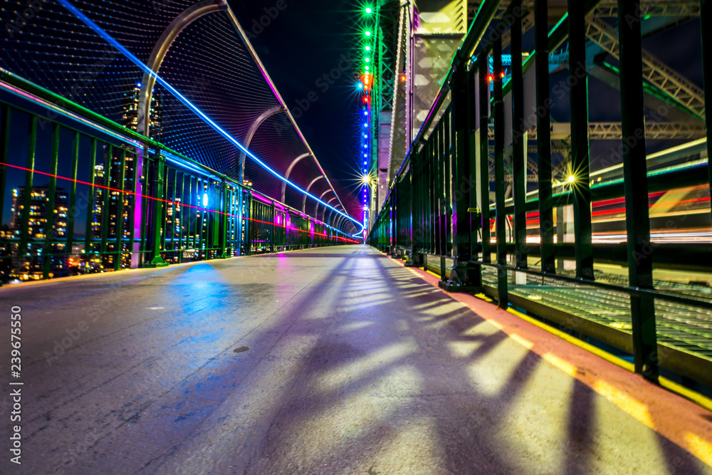 Fototapeta premium traffic in city at night