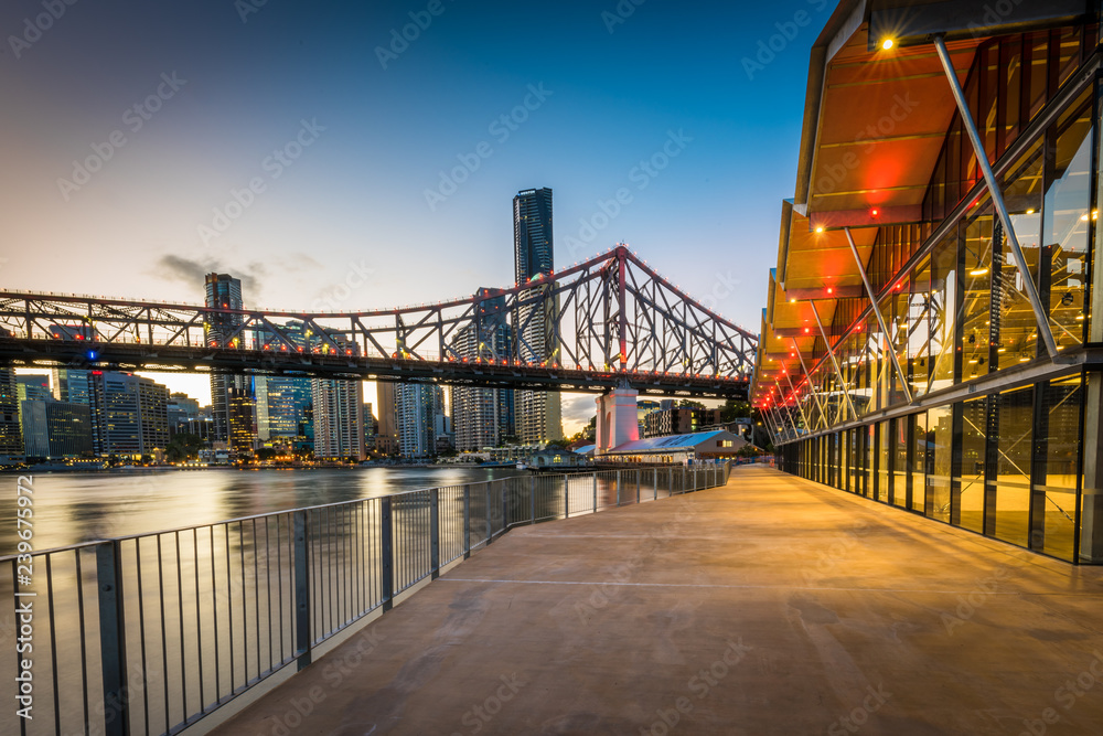Obraz premium bridge at night