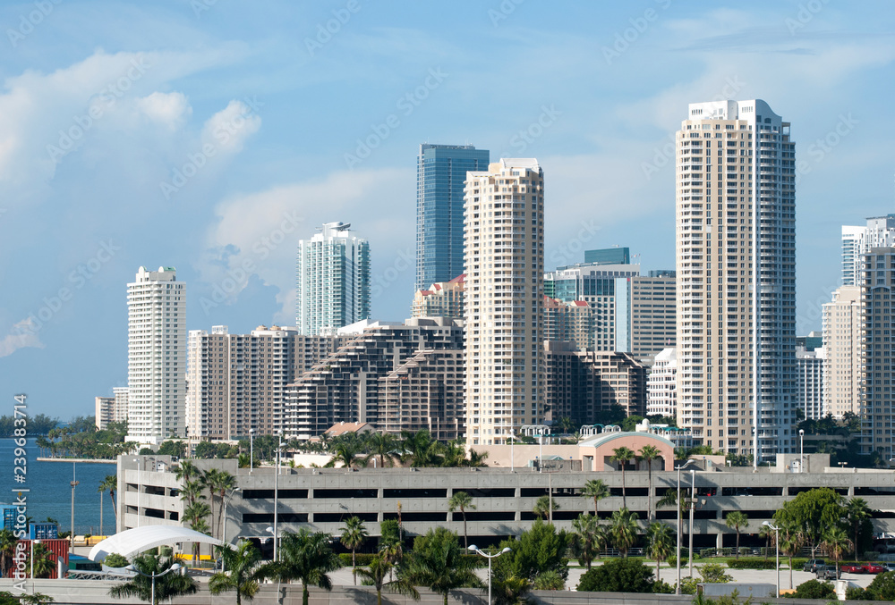 Fototapeta premium Miami Brickell Key Skyline