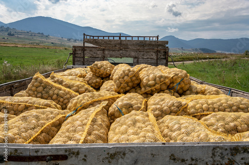 potatoes truck