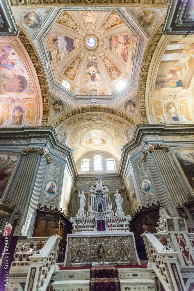 Altare Cattedrale dei Santi Pietro e Paolo - Ales (Oristano) - Sardegna