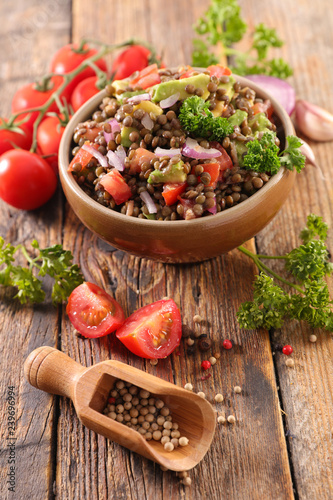 lentils salad with tomato