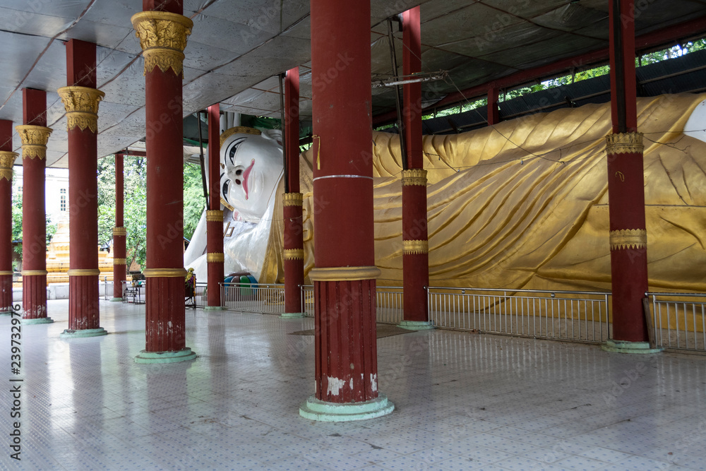 Buda Reclinado. Mandalay, Myanmar