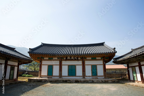 Cheongdo hyanggyo is a school in Joseon Dynasty.