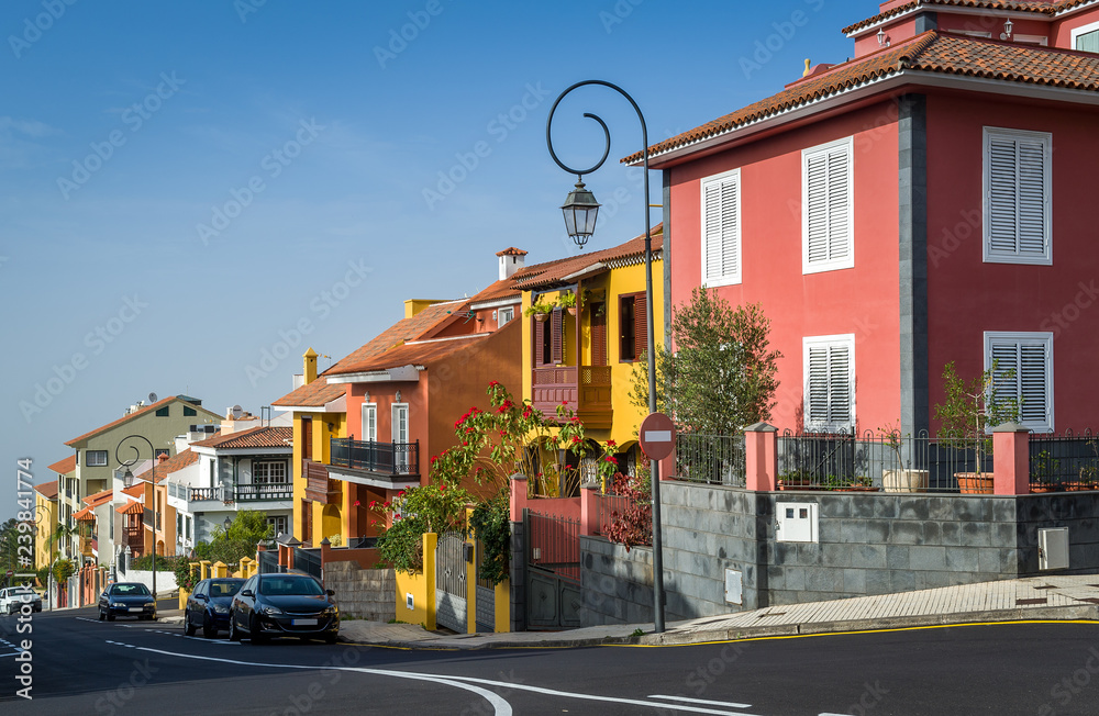 La Orotava colorful local's houses