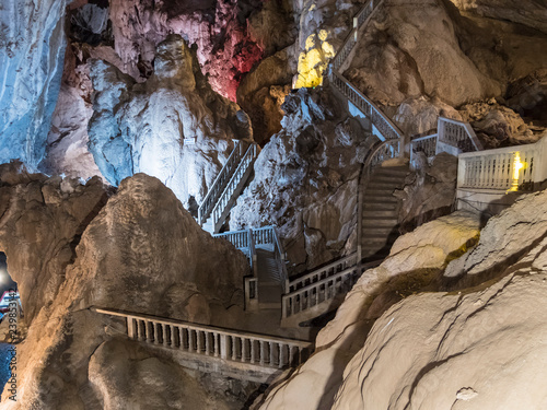 Nang Aen cave near Thakhaek photo